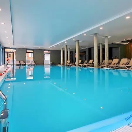 Polanki Park Nemo Апартаменты Колобжег