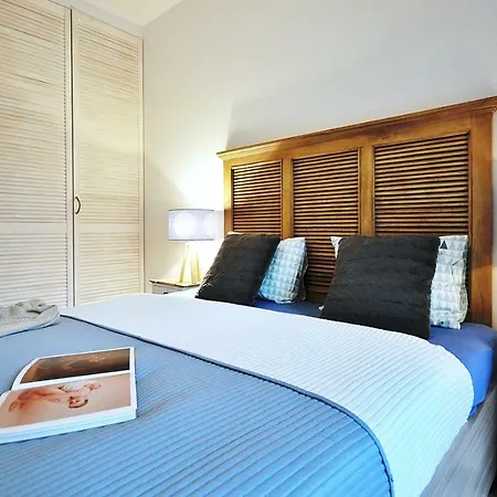 Polanki Park Nemo アパート