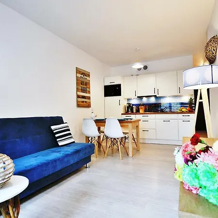 Polanki Park Nemo アパート